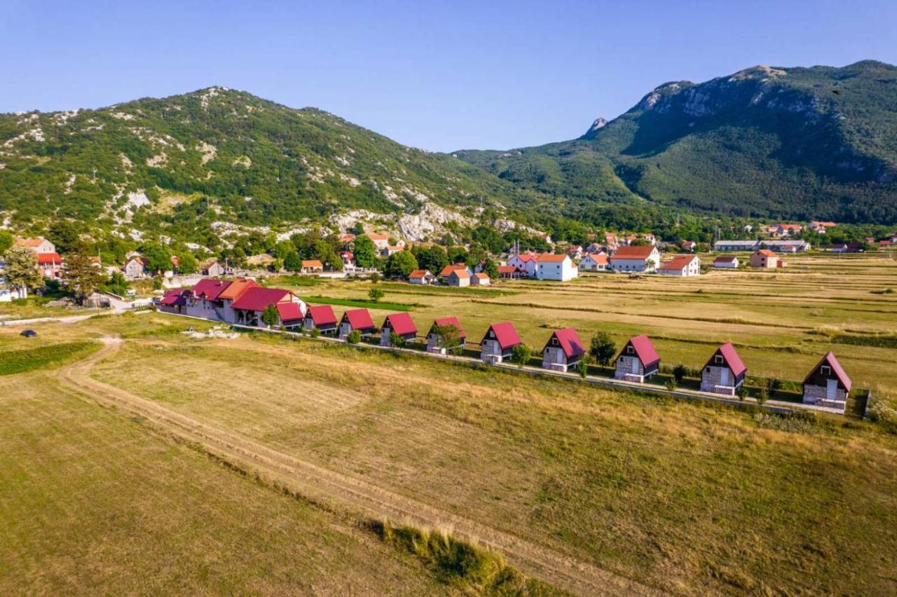 Etno Selo Bastadur Cetinje Exterior foto